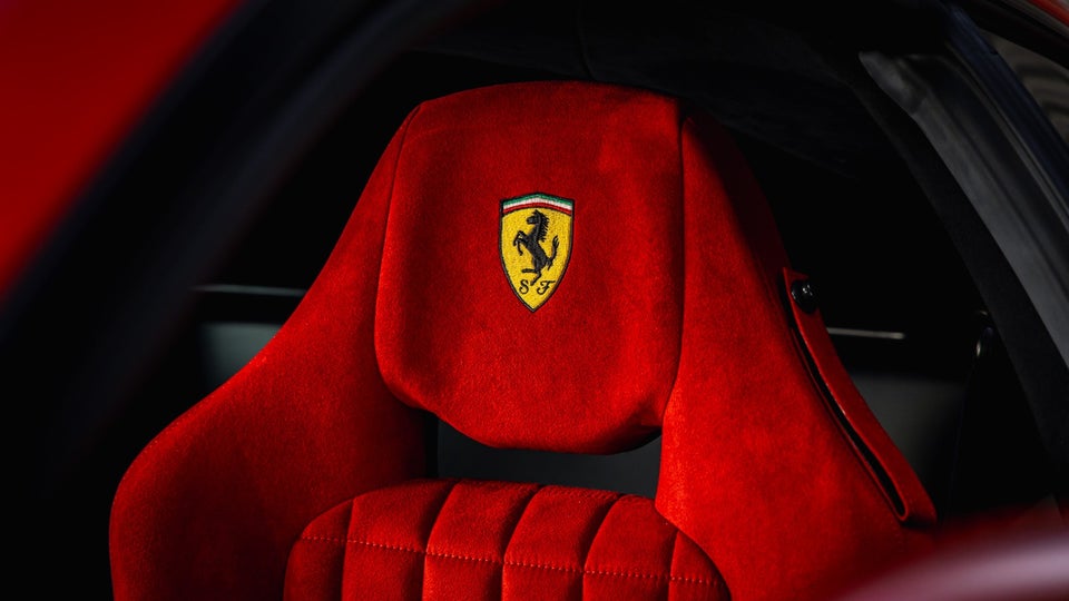 Ferrari 812 Competizione 6,5 DCT 2d