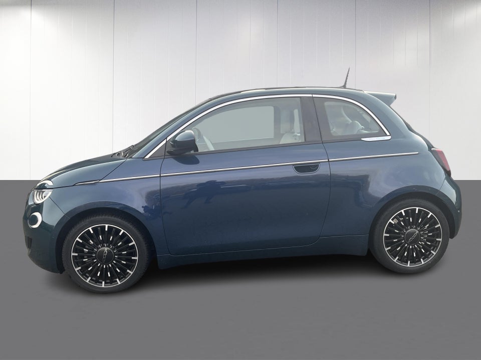 Fiat 500e la Prima Sky 3d