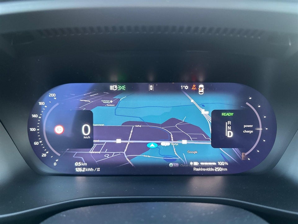 Volvo EX40 Extended Range Black Edition 5d