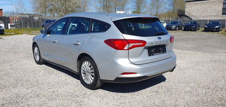 Ford Focus 1,0 EcoBoost Titanium stc. aut. 5d