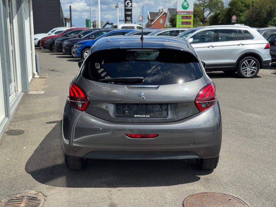 Peugeot 208 1,6 BlueHDi 100 Allure 5d