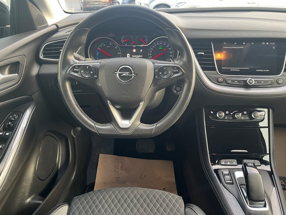 Opel Grandland X 1,6 Hybrid Ultimate aut. 5d