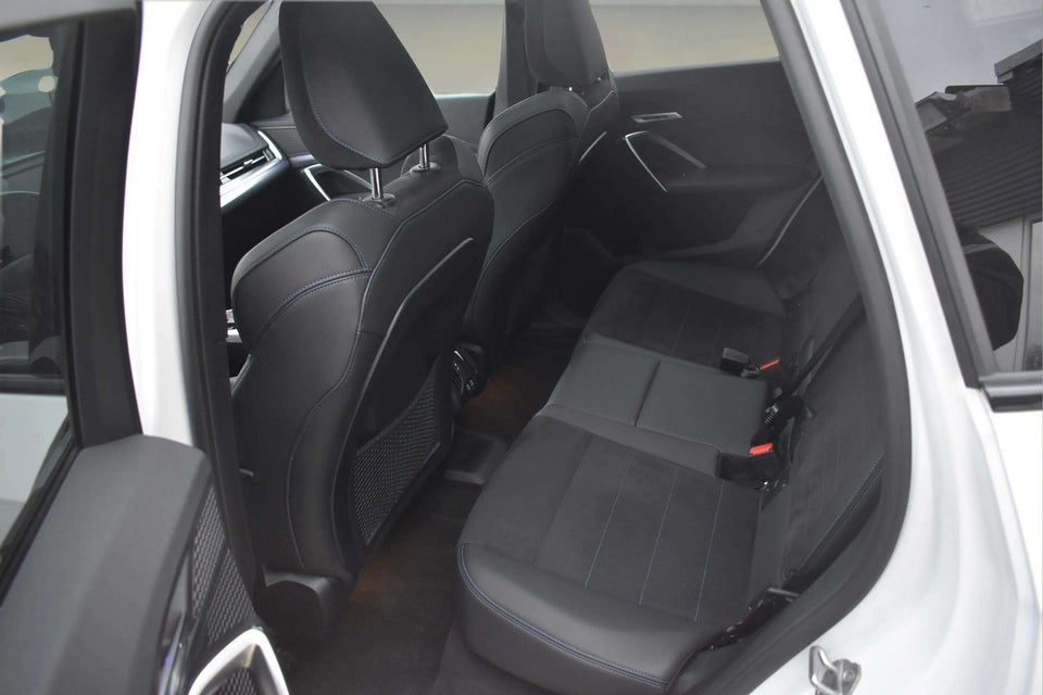 BMW iX1 xDrive30 M-Sport 5d