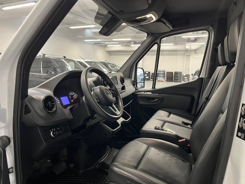 Mercedes Sprinter 317 2,0 CDi A3 Kassevogn aut. RWD