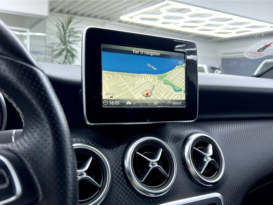 Mercedes A180 d 1,5 Urban aut. 5d