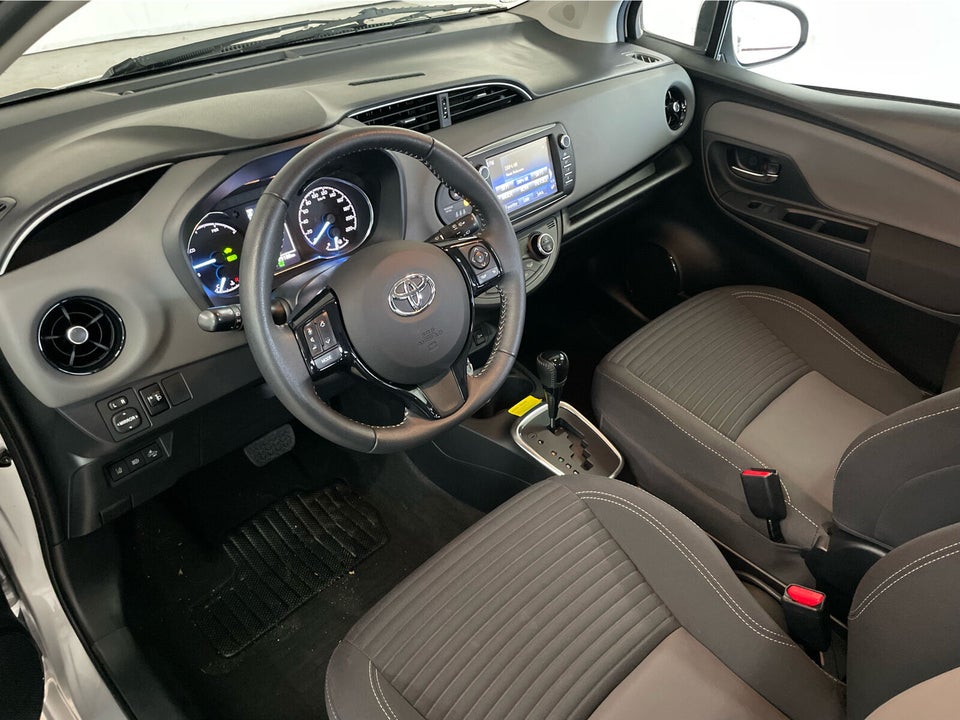 Toyota Yaris 1,5 Hybrid H2 e-CVT 5d