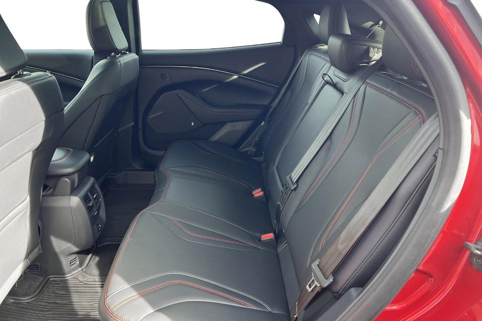 Ford Mustang Mach-E 75 Standard Range AWD 5d