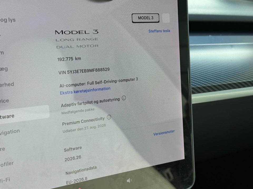 Tesla Model 3 Long Range AWD 4d