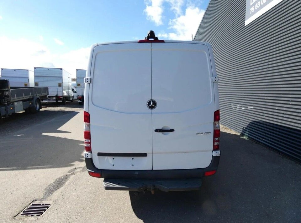 Mercedes Sprinter 316 2,2 CDi R2 Kassevogn 6d