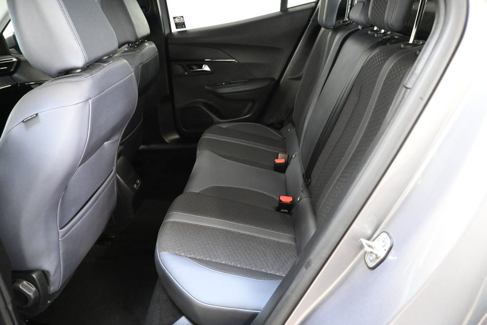 Peugeot 2008 1,2 PureTech 130 Allure+ EAT8 5d