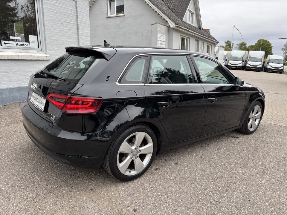 Audi A3 1,4 TFSi 150 Ambition Sportback S-tr. 5d