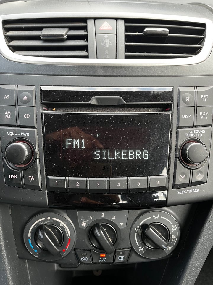 Suzuki Swift 1,2 Cool 5d
