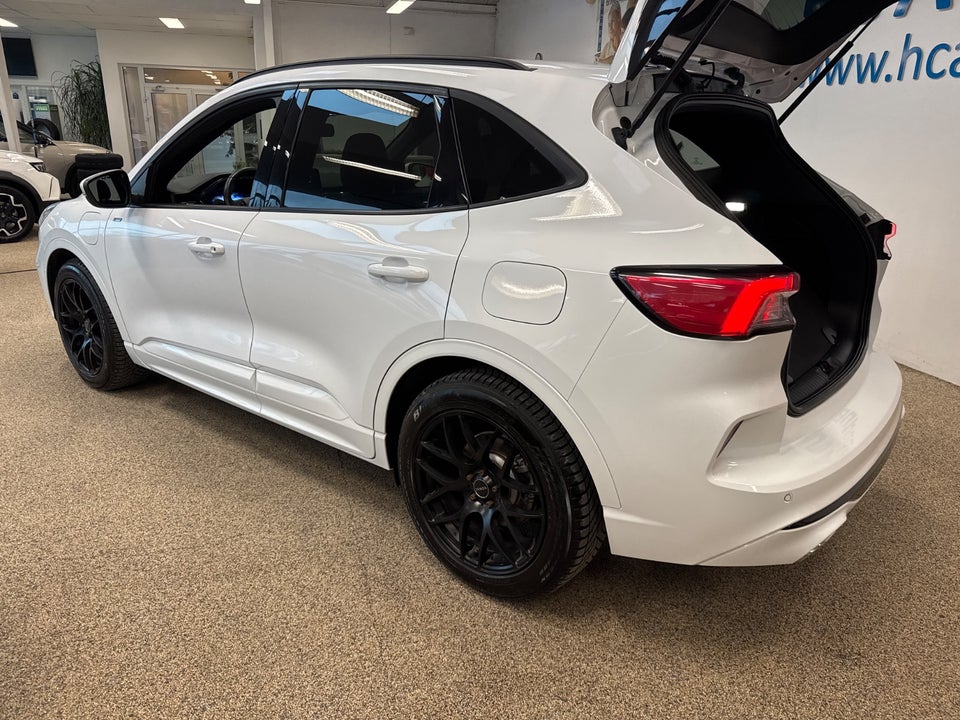 Ford Kuga 2,5 PHEV ST-Line X CVT 5d