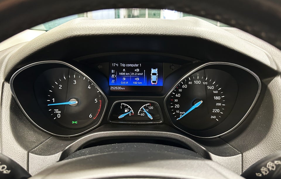 Ford Focus 1,5 TDCi 105 Business stc. ECO 5d