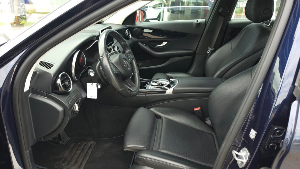 Mercedes C220 d 2,2 Business aut. 4d