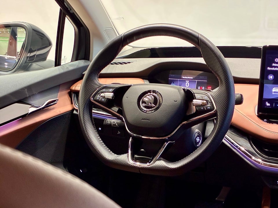 Skoda Enyaq 80 iV ecoSuite 5d