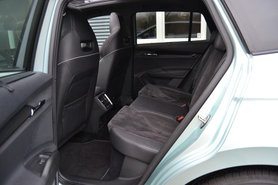 Skoda Enyaq 80 iV Sportline 5d