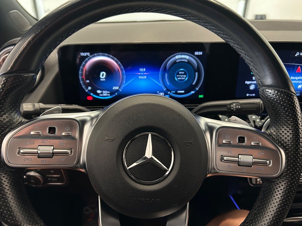 Mercedes EQA250 5d