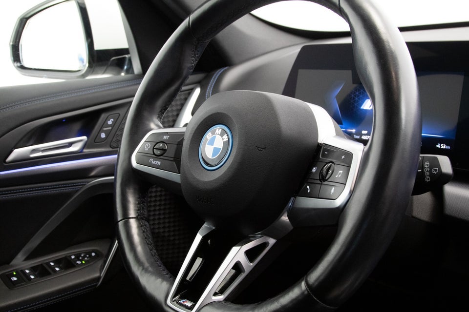 BMW iX1 xDrive30 M-Sport 5d