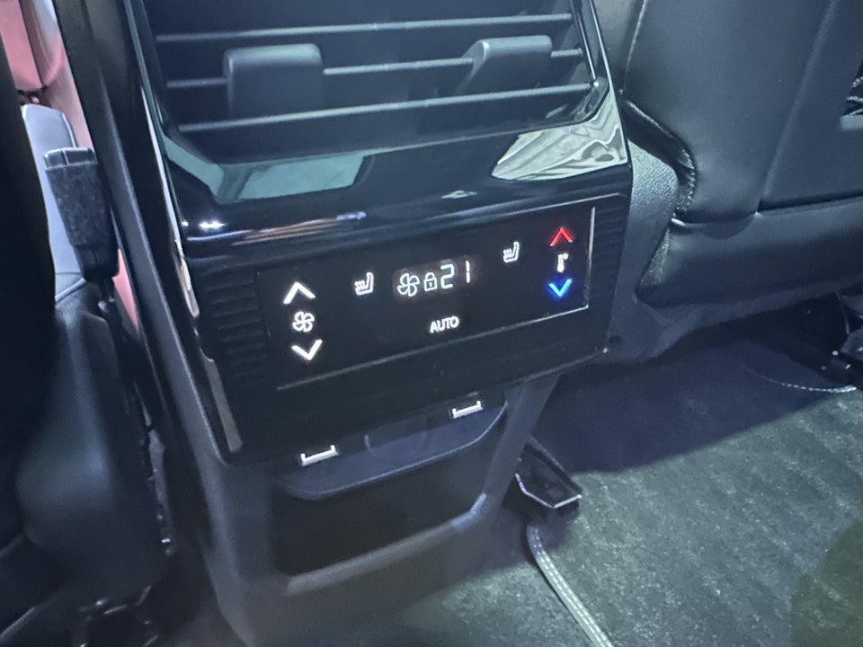 Peugeot e-5008 77 GT Pack AWD 7prs 5d