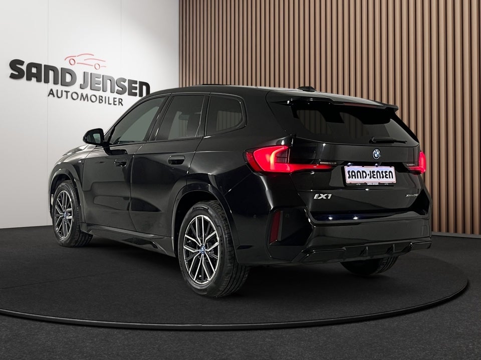 BMW iX1 xDrive30 M-Sport 5d