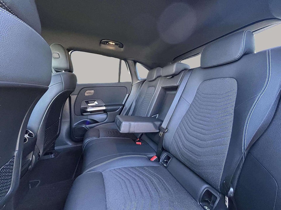 Mercedes EQA250 Progressive 5d