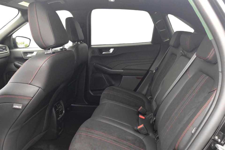 Ford Kuga 2,5 PHEV ST-Line X CVT 5d