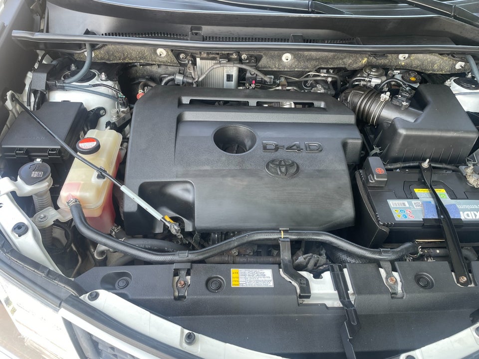 Toyota RAV4 2,0 D-4D T3 5d