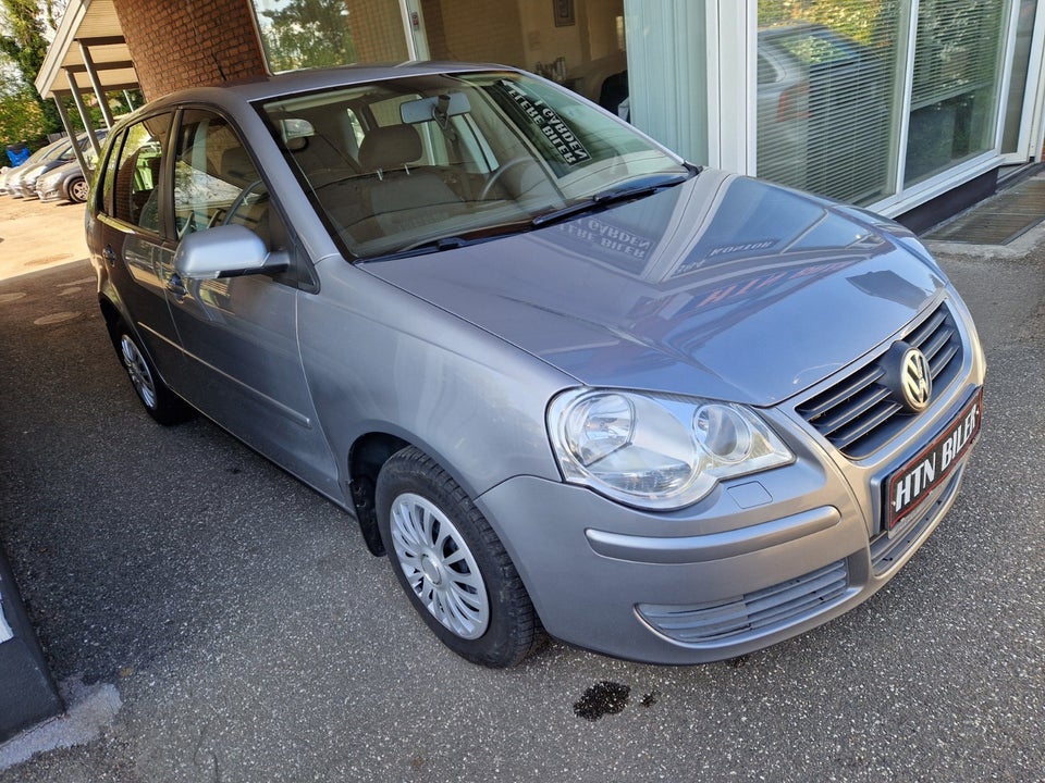 VW Polo 1,4 Fresh 5d