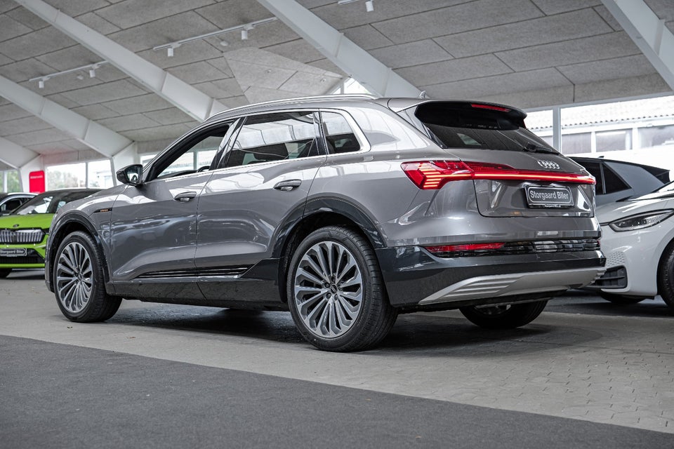 Audi e-tron 55 Advanced quattro 5d