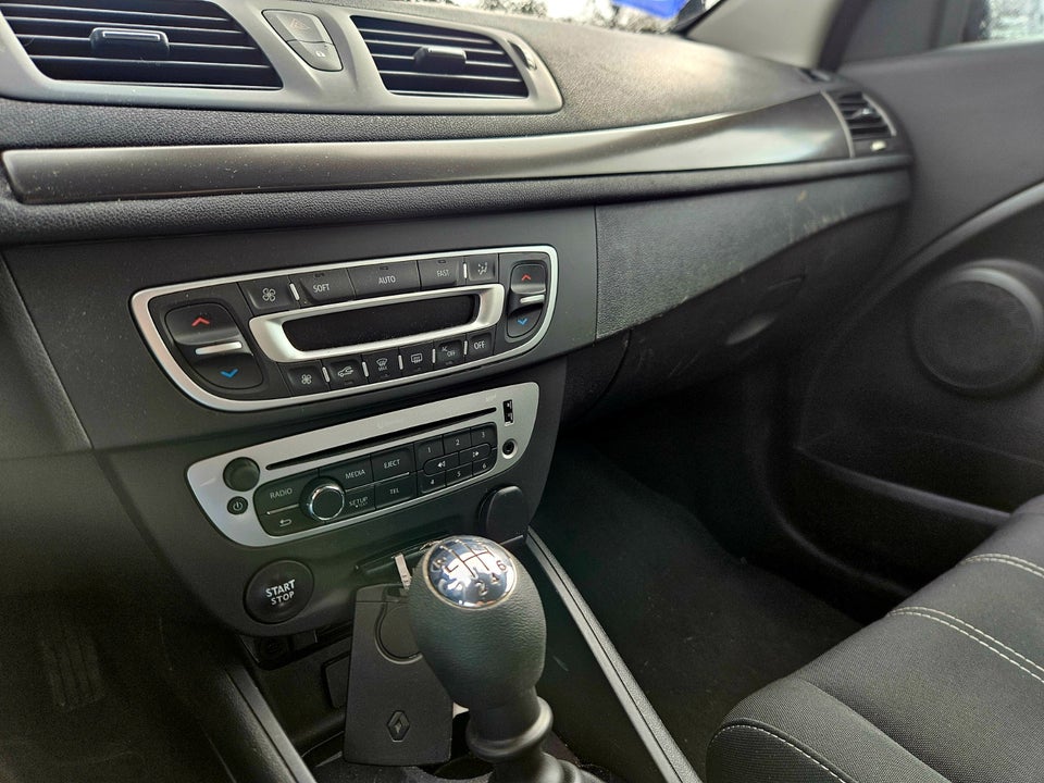 Renault Megane III 1,2 TCe 115 Expression 5d