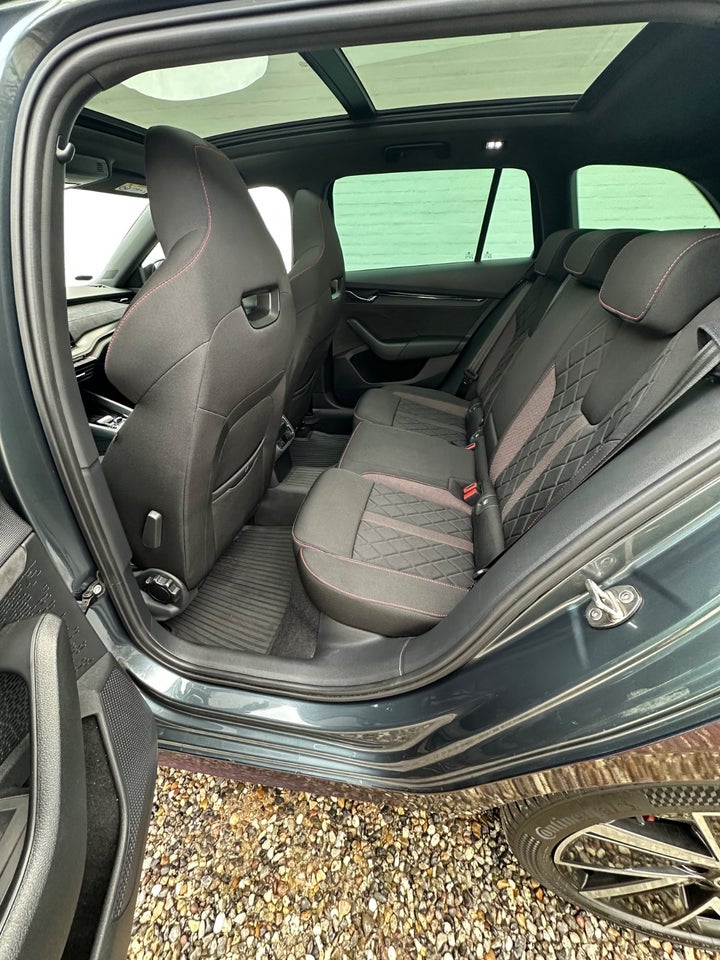 Skoda Octavia 1,4 TSi iV RS Combi DSG 5d