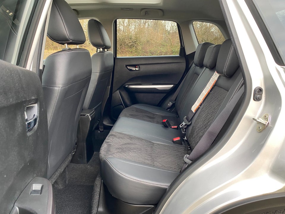 Suzuki Vitara 1,4 mHybrid Adventure 5d