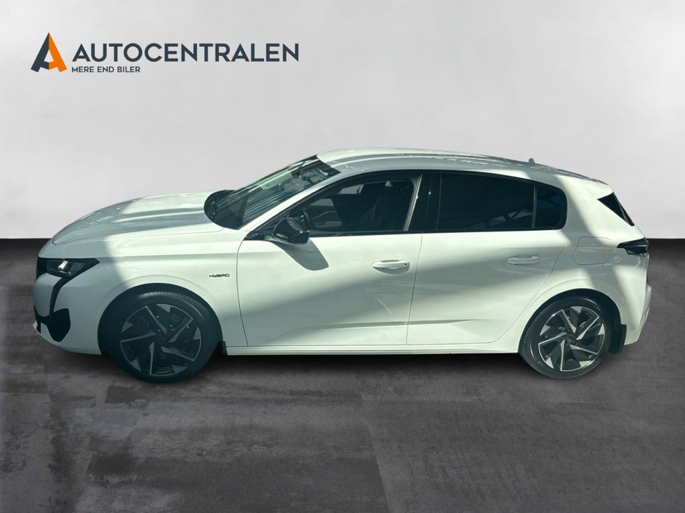 Peugeot 308 1,6 Hybrid First Selection+ EAT8 5d
