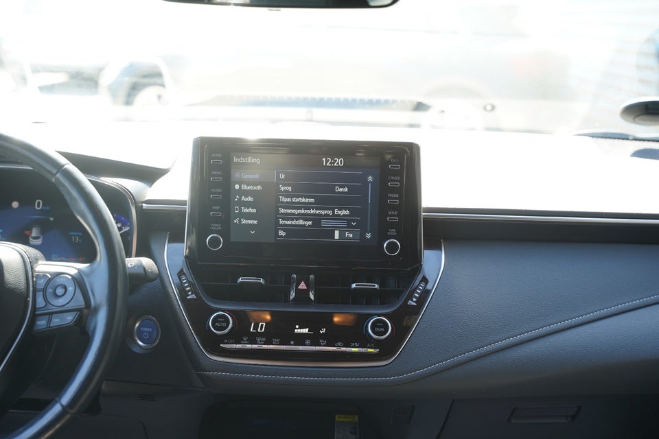 Toyota Corolla 2,0 Hybrid H3 Premium Touring Sports MDS 5d