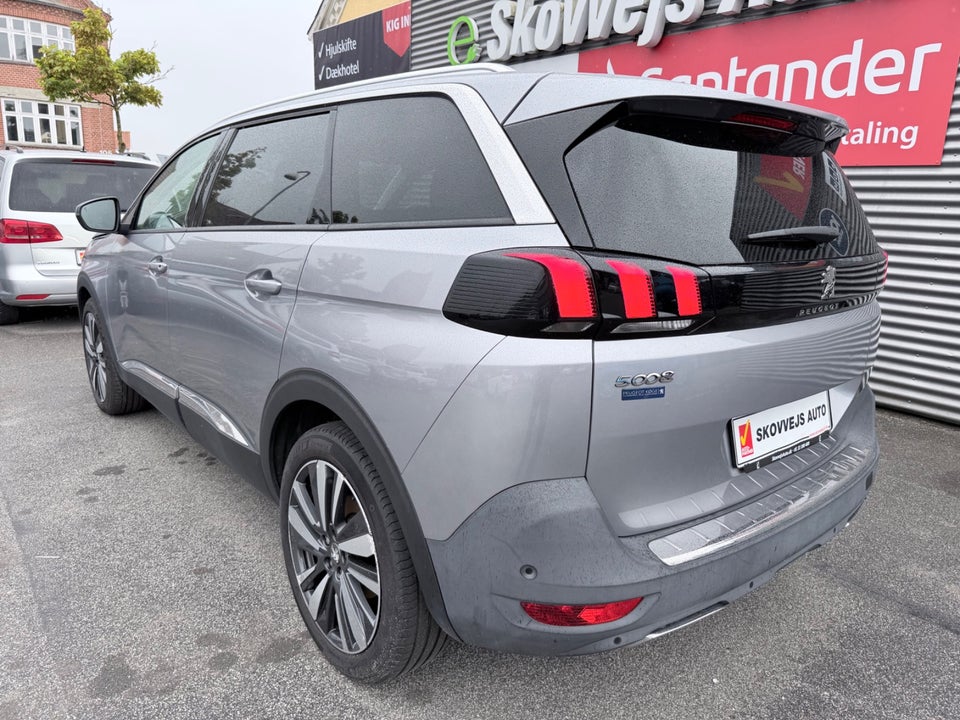 Peugeot 5008 1,5 BlueHDi 130 Allure 7prs 5d