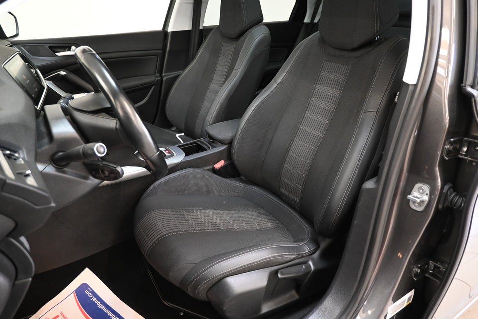 Peugeot 308 1,6 BlueHDi 120 Selection Sky SW 5d