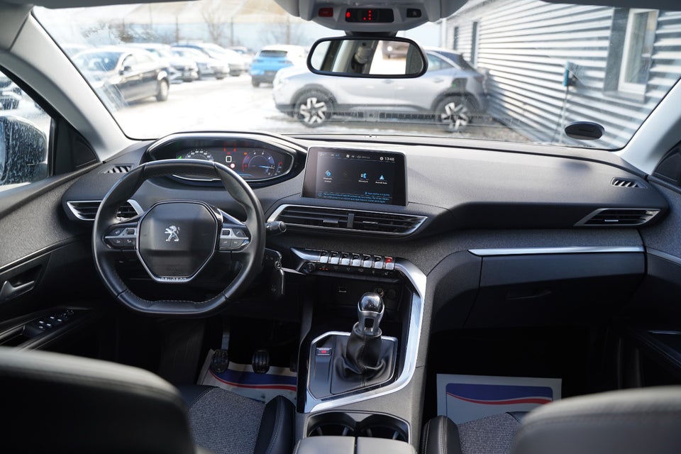 Peugeot 3008 1,6 BlueHDi 120 Allure 5d