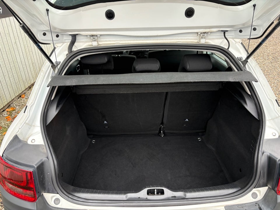 Citroën C4 Cactus 1,6 BlueHDi 100 Cool Comfort 5d