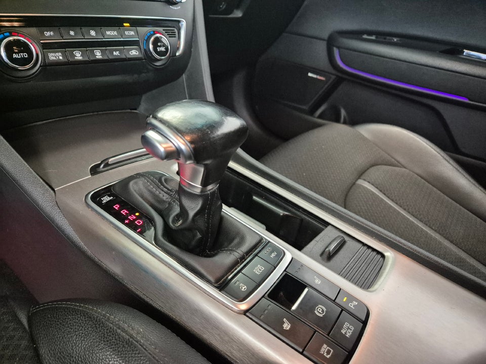 Kia Optima 2,0 PHEV SW aut. 5d