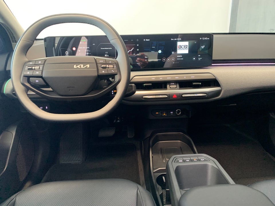 Kia EV4 81 Long Range Earth 5d