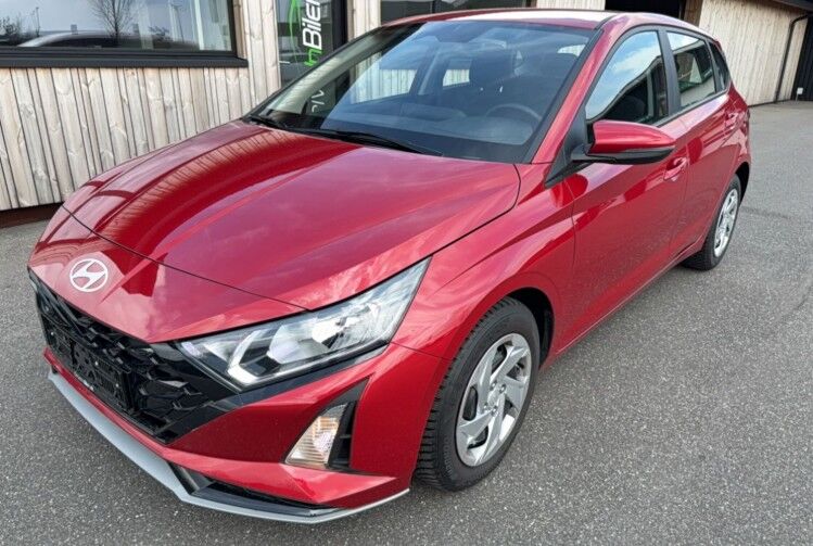 Hyundai i20 1,0 T-GDi Essential DCT 5d