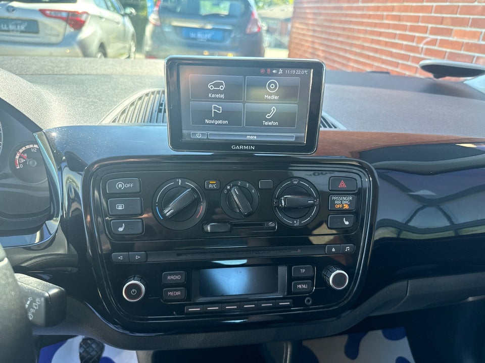 VW Up! 1,0 75 Move Up! BMT 5d