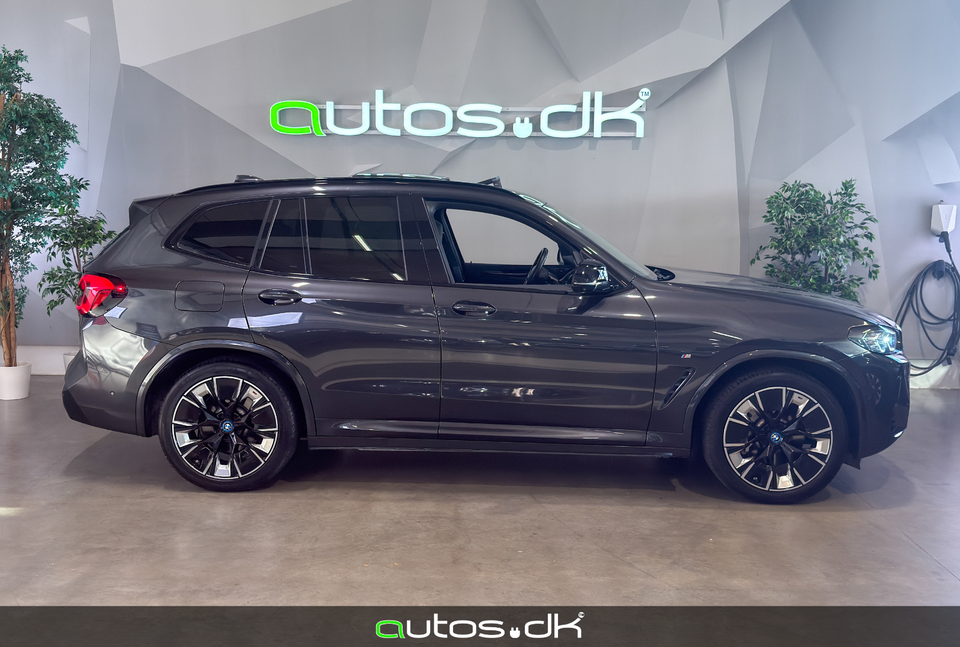 BMW iX3 Charged Plus M-Sport 5d