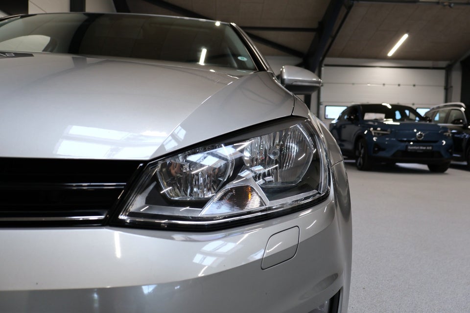 VW Golf VII 1,4 TSi 122 Comfortline DSG BMT 5d