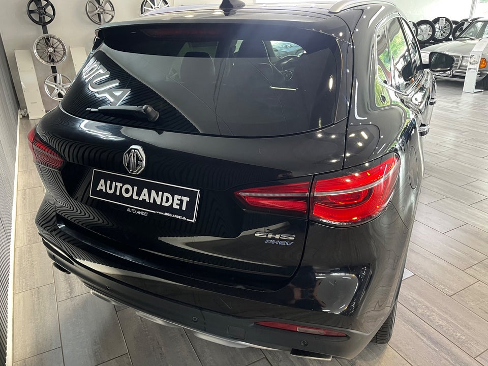 MG EHS 1,5 PHEV Luxury 5d
