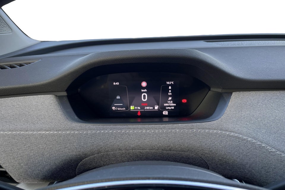 Skoda Enyaq 60 iV Plus 5d