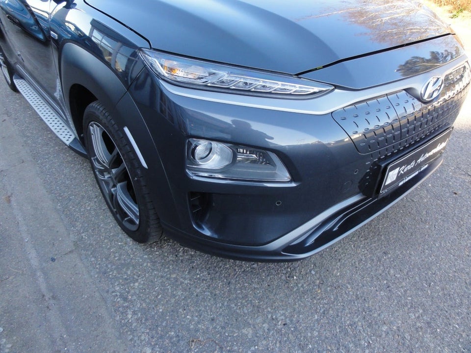 Hyundai Kona 64 EV Premium 5d