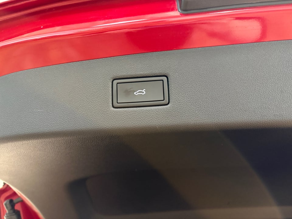 Ford Explorer 79 Premium Extended Range AWD 5d