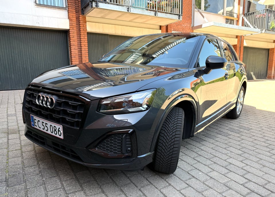 Audi Q2 35 TFSi Prestige S-tr. 5d